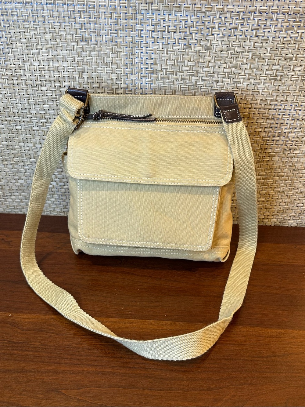 VTG 2000s/Y2K Orvis Khaki Canvas Crossbody Messenger Travel Bag Paisley Lining